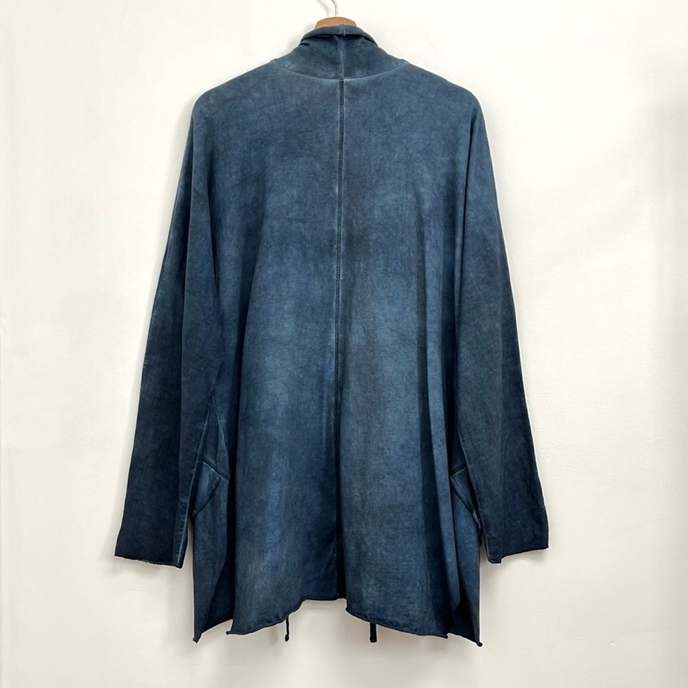 Elegant Blue Women's Cardigan - Picture 2 of 14